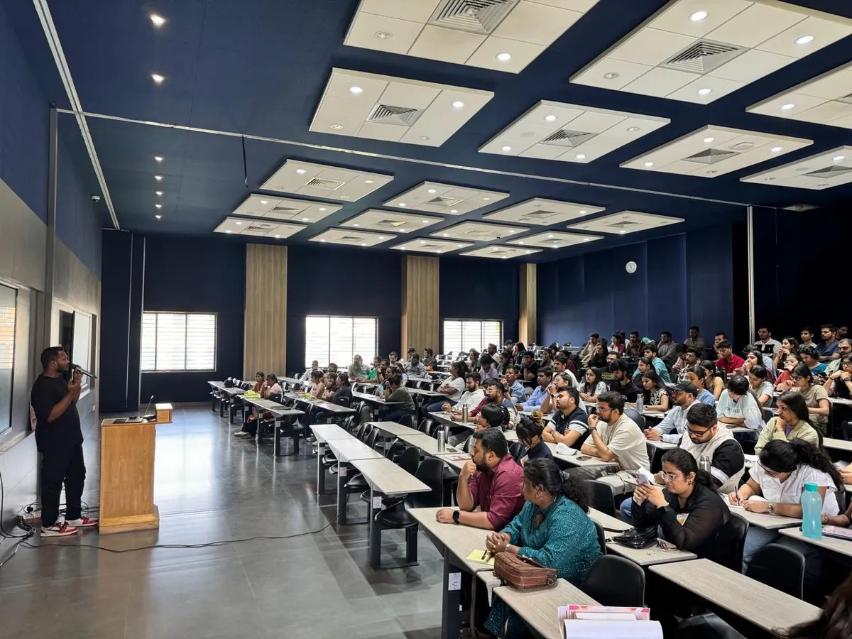 Tejj speaking on generative UI at MIT Pune